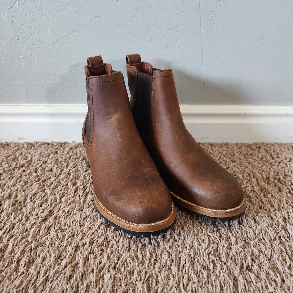 Brand new Patina brown leather Chelsea boots. Size 8.